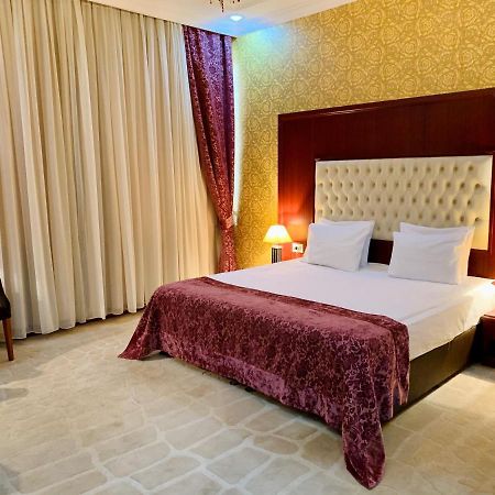 Clover Hotel Baku Zewnętrze zdjęcie