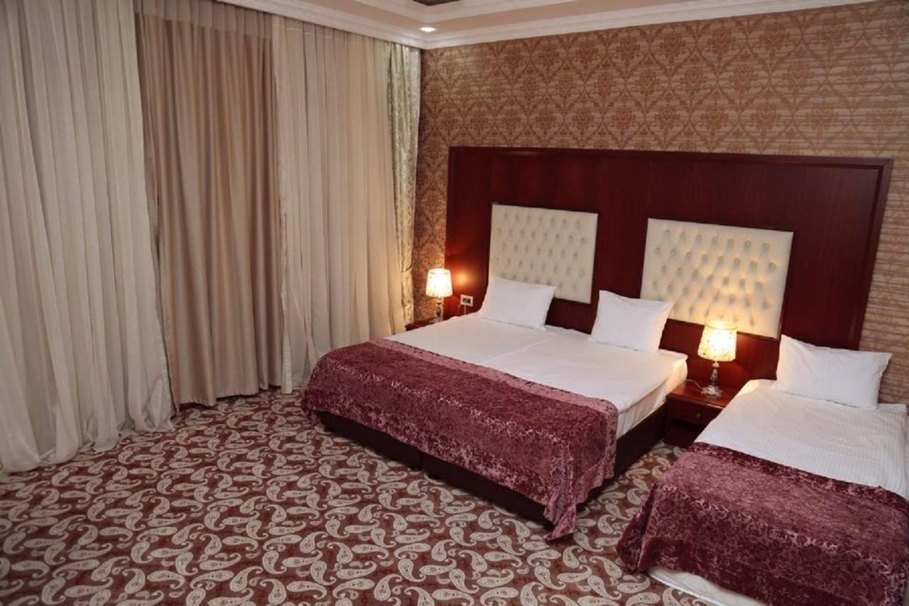 Clover Hotel Baku Zewnętrze zdjęcie