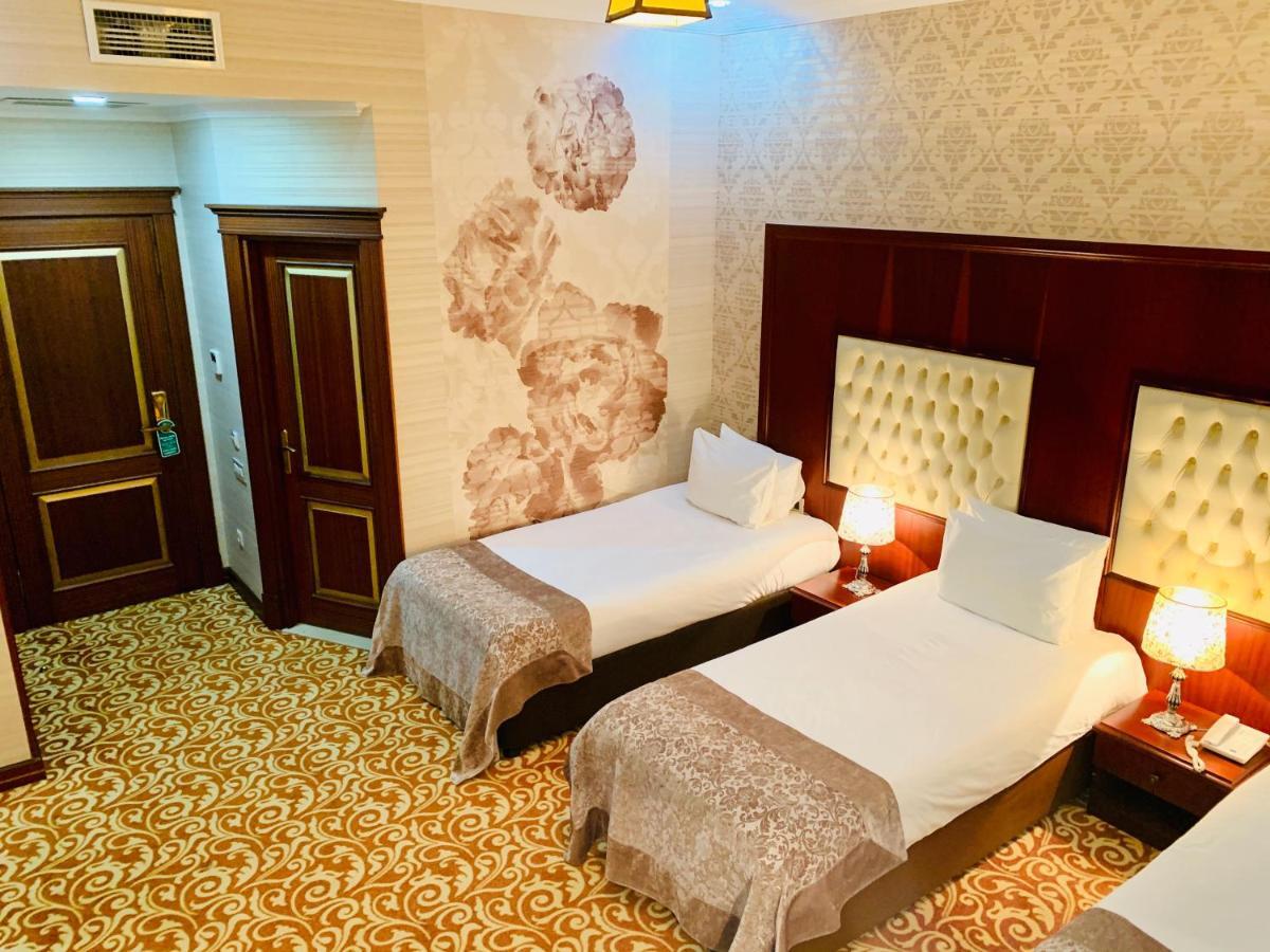 Clover Hotel Baku Zewnętrze zdjęcie