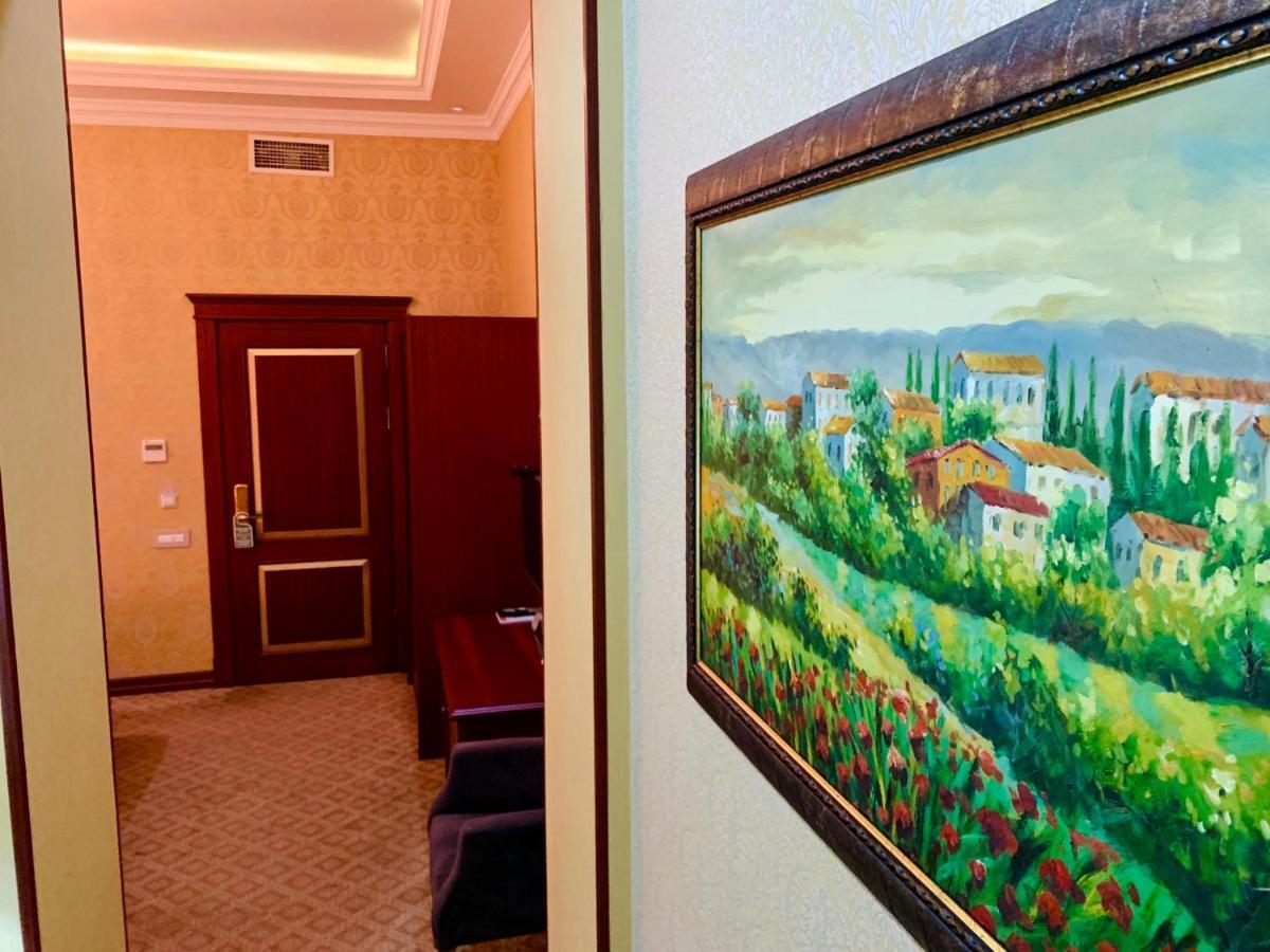 Clover Hotel Baku Zewnętrze zdjęcie