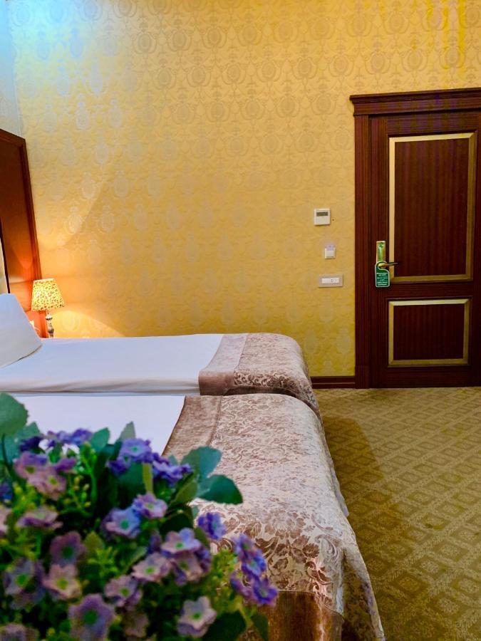 Clover Hotel Baku Zewnętrze zdjęcie